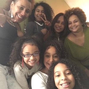 Meet your Posher, Geymi a